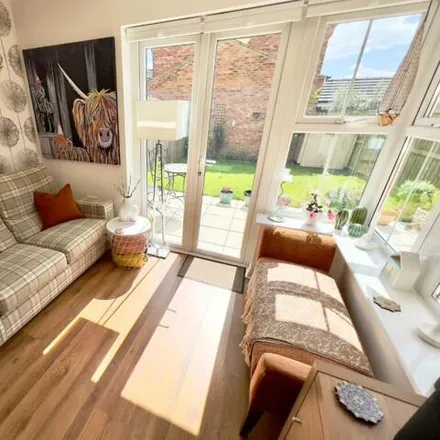 Image 4 - Heron's Court, Durham, DH1 2HD, United Kingdom - Townhouse for sale