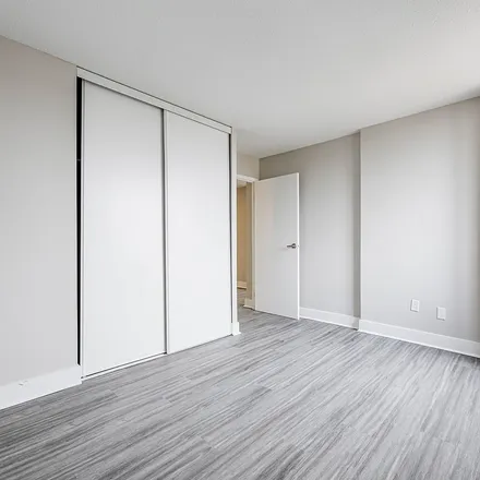 Image 3 - 909 Clonsilla Avenue, Peterborough, ON K9J 5Y3, Canada - Apartment for rent