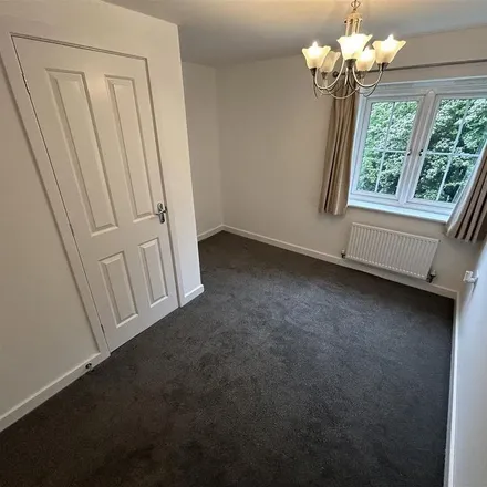 Image 3 - 2-3 Quayside Walk, Dudley Wood, DY2 9LD, United Kingdom - Apartment for rent