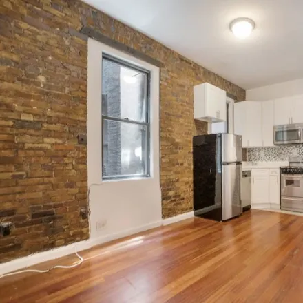 Image 3 - 7 Carmine Street, New York, NY 10014, USA - Apartment for rent