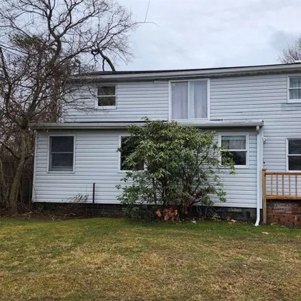 Rent this 3 bed house on 16 Beech Street South in Lake Ronkonkoma, Suffolk County