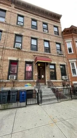 Buy this studio house on 224 Moffat St in Brooklyn, New York