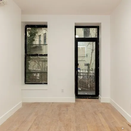 Image 4 - 1027 Putnam Avenue, New York, NY 11221, USA - Apartment for rent