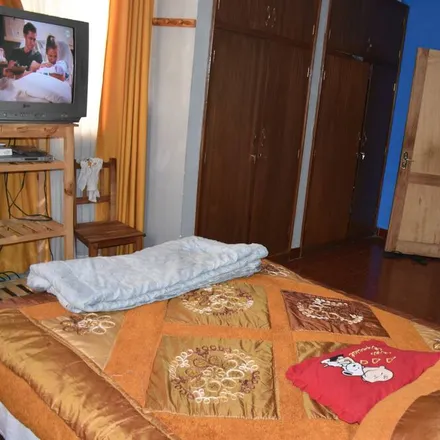 Rent this 4 bed house on Sucre in Avenida Hernando Siles Zuaso, Bolivia
