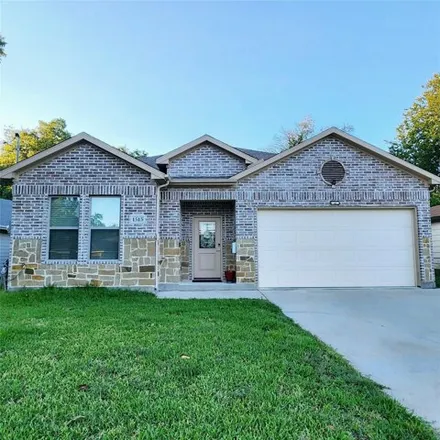Rent this 3 bed house on 1519 Exeter Avenue in Dallas, TX 75216