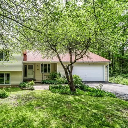 Buy this 3 bed house on 4 Gretchen Lane in Bethel, CT 06801