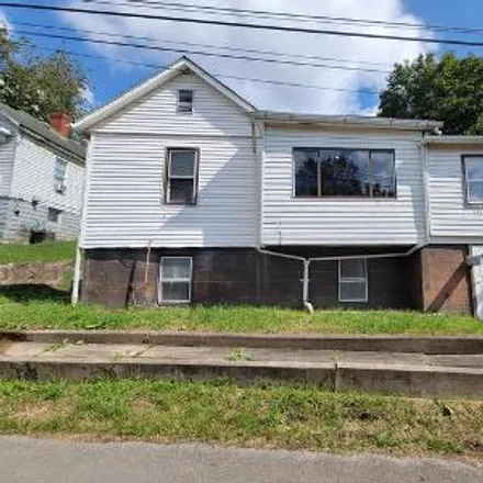 Buy this 2 bed house on 1323 Goff Avenue in Clarksburg, WV 26301
