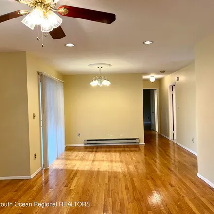 Image 9 - unnamed road, Manalapan Township, NJ, USA - Apartment for rent