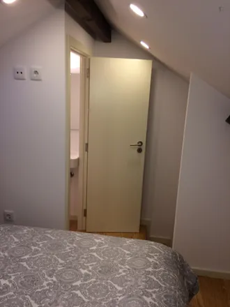 Rent this 1 bed apartment on Rua da Firmeza 58 in 60, 4000-228 Porto