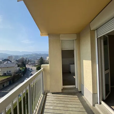 Rent this 2 bed apartment on 1 Avenue Général de Gaulle in 73000 Chambéry, France