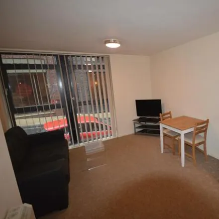 Image 4 - The Balance, Campo Lane, Cathedral, Sheffield, S1 2EB, United Kingdom - Apartment for rent
