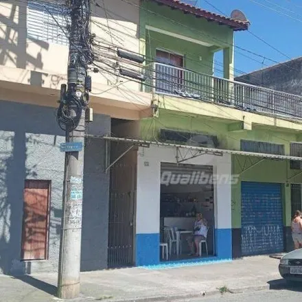 Buy this 4 bed house on Avenida José Moreira in Jardim Santista, Mauá - SP