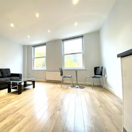 Rent this 2 bed apartment on Sington House in Mill Lane, London