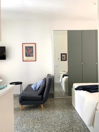 Image 6 - Barlady, Via Giacinto Bruzzesi, 20146 Milan MI, Italy - Apartment for rent