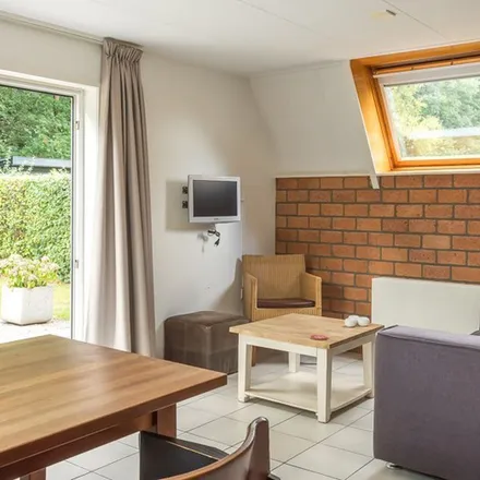 Rent this 2 bed apartment on Langwarderdyk 14-0120 in 8521 NE Sint Nicolaasga, Netherlands