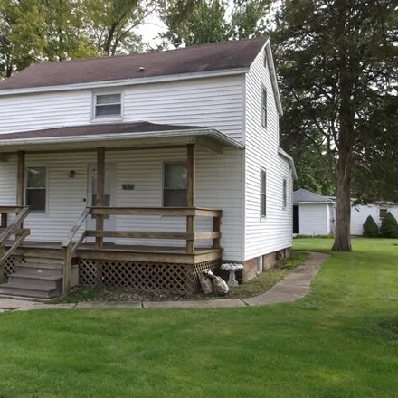 Buy this 3 bed house on 1051 North Gosse Street in Princeton, IL 61356
