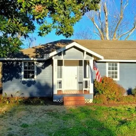 Buy this 3 bed house on 107 Stoddard Drive in Appleby, Nacogdoches County