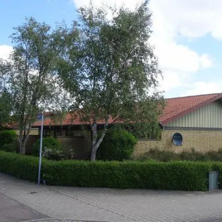 Rent this 2 bed apartment on Bymosevej 5 in 5600 Faaborg, Denmark