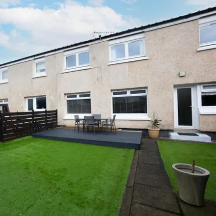 Buy this 3 bed townhouse on Kilbirnie Terrace in Denny, United Kingdom