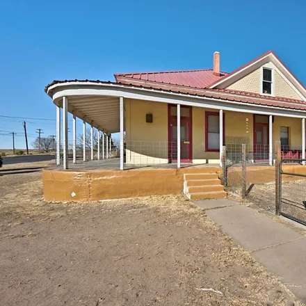 Image 3 - 718 North Dean Street, Marfa, TX 79843, USA - House for sale