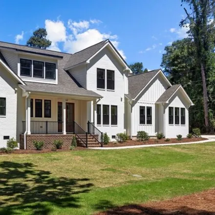 Image 1 - 142 Country Club Circle, Southern Pines, NC 28387, USA - House for sale