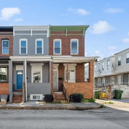 Rent this 3 bed house on 722 North Curley Street in Baltimore, MD 21205