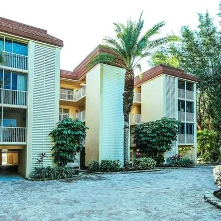 Buy this 2 bed condo on West Gulf Drive in Sanibel, Lee County