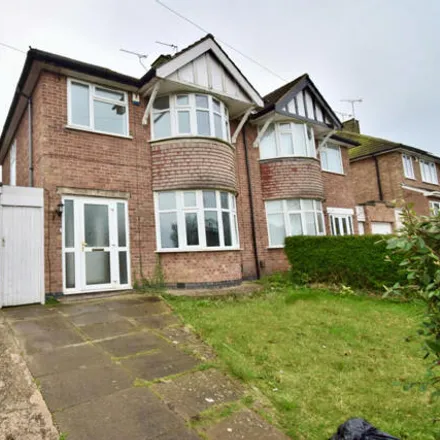 Rent this 3 bed duplex on Downing Drive in Leicester, LE5 6LR