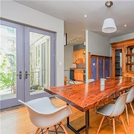Image 5 - 262 78th Street, New York, NY 11209, USA - House for sale