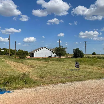 Rent this studio house on 706 Southland Avenue in Electra, TX 76360