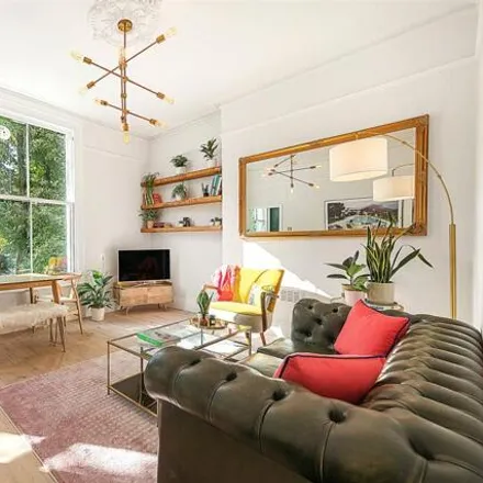 Buy this 1 bed apartment on 66 Cambridge Gardens in London, W10 6HH