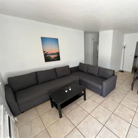 Image 3 - 1286 Northwest 59th Street, Liberty Square, Miami, FL 33142, USA - Room for rent