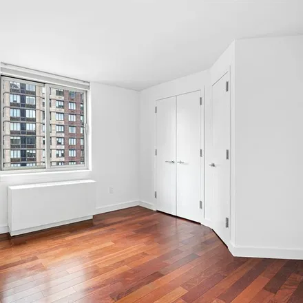 Image 5 - 206 EAST 95TH STREET 9C in New York - Apartment for sale