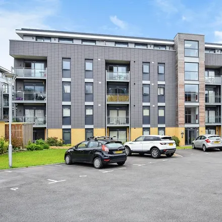 Rent this 2 bed apartment on Somerville Court in Hatfield Road, St Albans