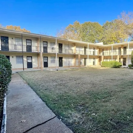 Image 3 - 3640 Spottswood Ave Apt 5, Memphis, Tennessee, 38111 - House for sale