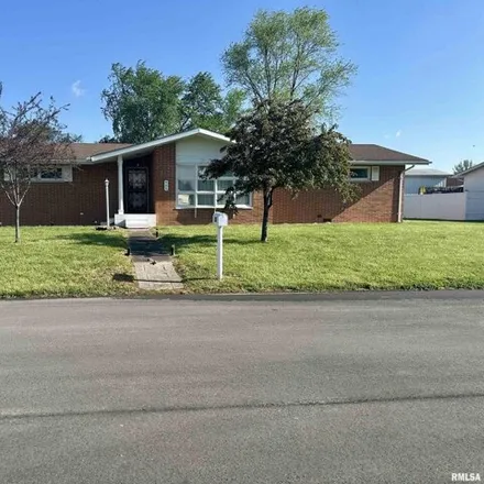 Image 1 - 937 Fairlane Drive, Marion, IL 62959, USA - House for sale