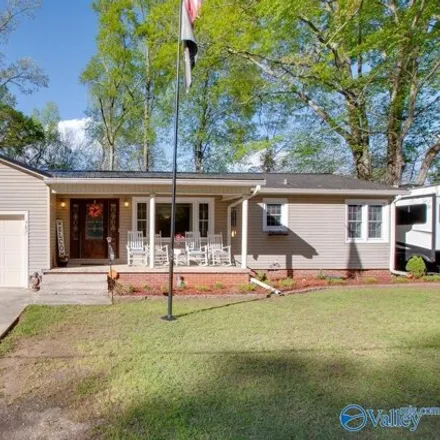 Buy this 3 bed house on 707 Garland Ferry Rd in Scottsboro, Alabama