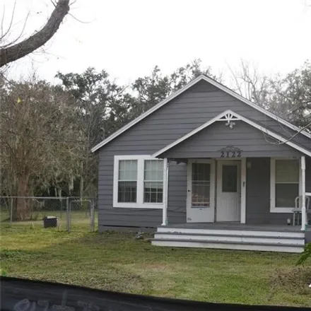 Rent this 3 bed house on 2176 South Columbia Drive in West Columbia, TX 77486
