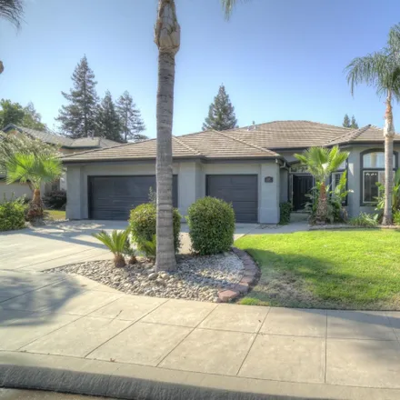 Buy this 4 bed house on 2502 Wrenwood Avenue in Clovis, CA 93611