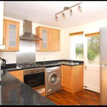 Rent this 5 bed room on Diamond Avenue in Plymouth, PL4 8NL
