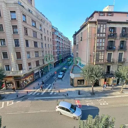 Image 4 - Calle Hurtado de Amézaga / Hurtado de Amezaga kalea, 24, 48008 Bilbao, Spain - Apartment for rent