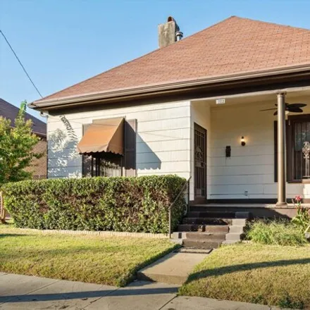 Buy this 2 bed house on 2054 Elzey Avenue in Lenox, Memphis