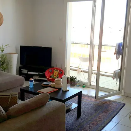 Rent this 3 bed apartment on 64 Avenue Emmanuel Maignan in 31200 Toulouse, France