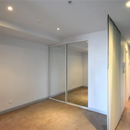 Image 8 - West Tower, 565 Flinders Street, Melbourne VIC 3000, Australia - Apartment for rent