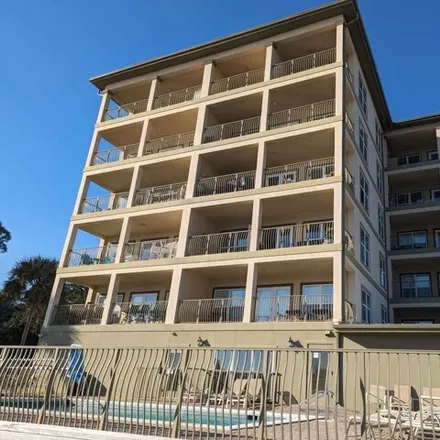 Buy this 3 bed condo on Dog House Surf Shop in Brooks Street Southeast, Fort Walton Beach