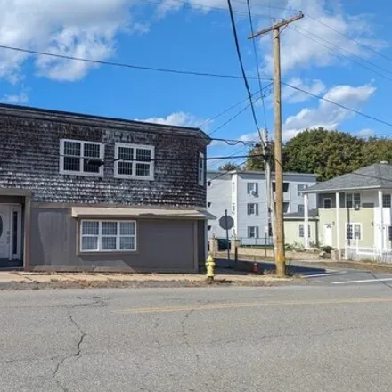 Buy this 4 bed house on 287 Middle Street in Leominster, MA 01453