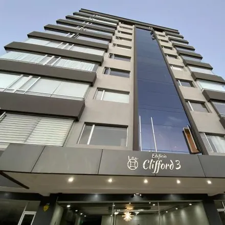 Buy this 1 bed apartment on Vancouver in 170122, Quito