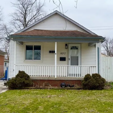 Buy this 2 bed house on 6052 Robindale Avenue in Dearborn Heights, MI 48127