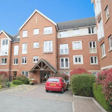 Buy this 1 bed apartment on Hathaway Court in Stratford-upon-Avon, CV37 6HH