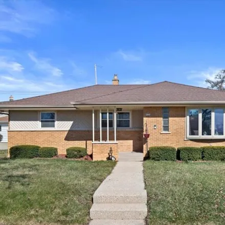 Buy this 4 bed house on 8324 West Courtland Avenue in Milwaukee, WI 53218